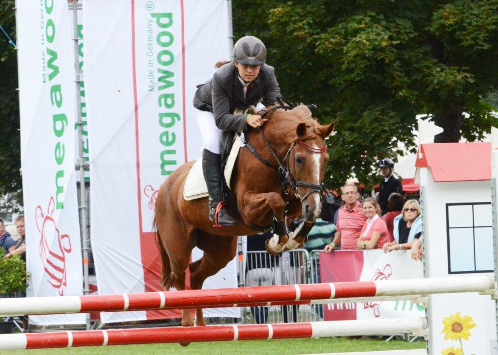 Mara 275 mit Sophie Laetitia Knöppler auch im hohen Sportleralter noch gesund und erfolgreic