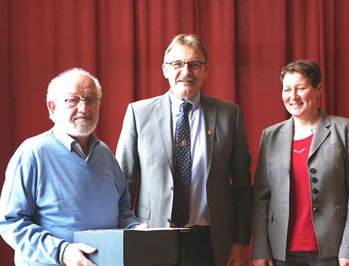 Peter Jakob wurde für 50 Jahre Mitgliedschaft im Verband geehrt