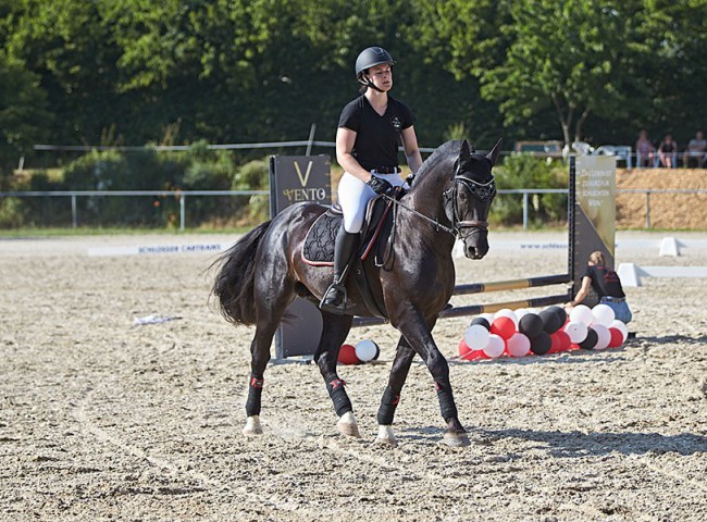 2023MueckePonyJub0207