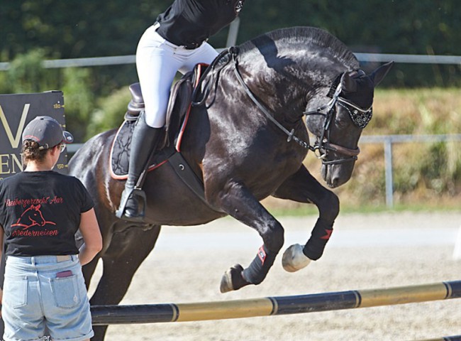 2023MueckePonyJub0211