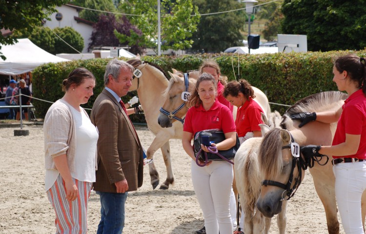 Ehrung Siegerfamilie