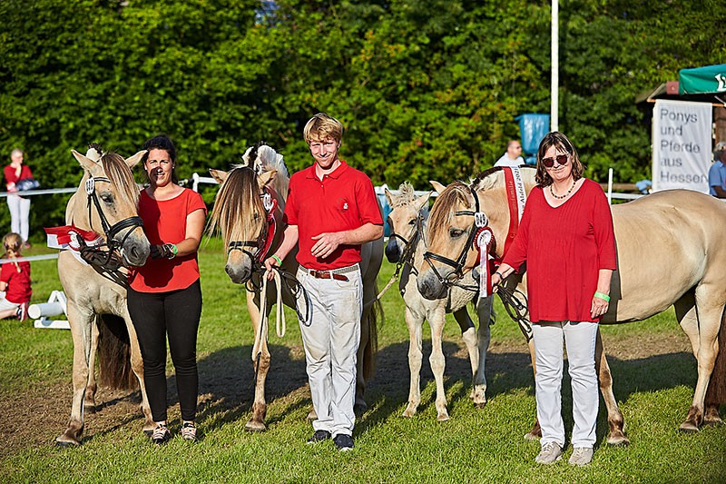 Siegerfamilie_der_Flika_im_Besitz_von_Familie_Eitenmüller_Mossautal